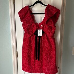 Elegant Red Sleeveless Dress with Bow